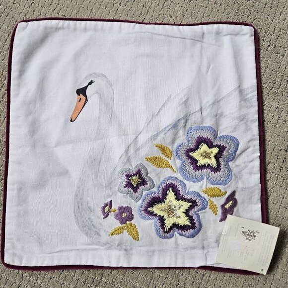 Pottery Barn Kids Swan Pillow Cover Sham Embroidered Beaded Velvet Back 16" NEW - Picture 1 of 8